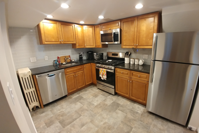 Photo - 1 bedroom unfurnished apt, all utilities included with parking 7-1-26