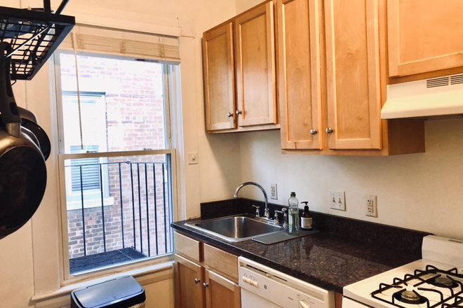 Kitchen - Great location convenient for Harvard University, 15’ walk from HS, cozy, elegant, Plenty of light