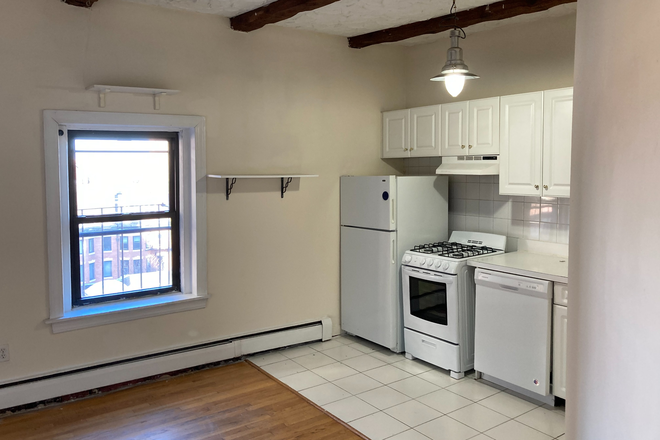 Kitchen - 2 Bed W/ Roof Deck! Available 9/1/26! Apartments