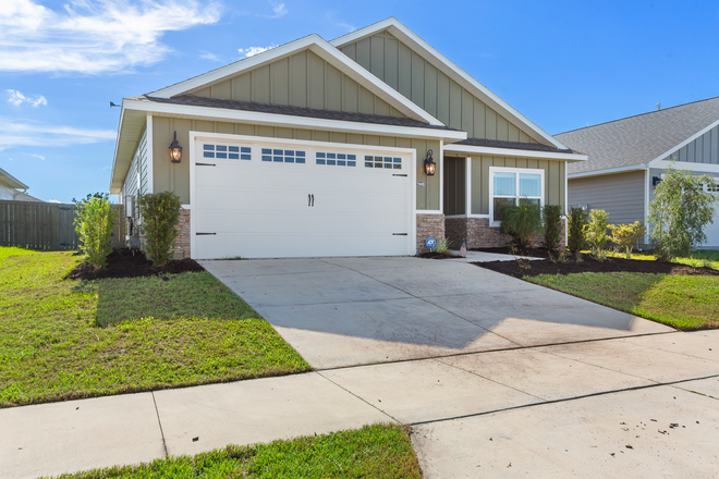 Front - 1689  SW 71st Circle, Gainesville FL 32607