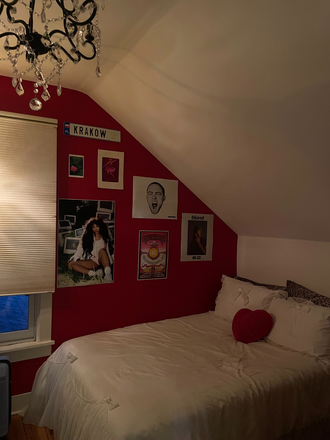 Bedroom as of now (chandelier not included) - Bedroom available near Pearl Street