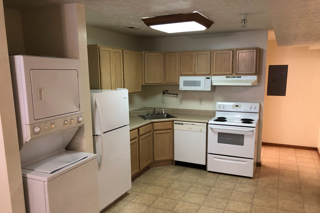 Kitchen - Studio apartment walking distance!