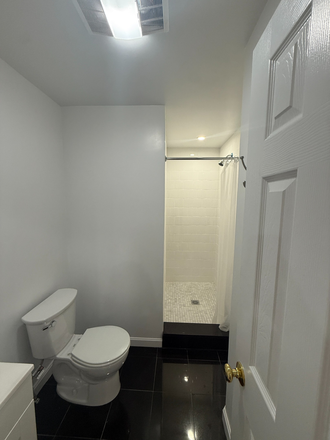 . - Newly renovated 2-bed on Westland Ave. Available NOW or 1/1/26. Contact 617.512.5822 Apartments