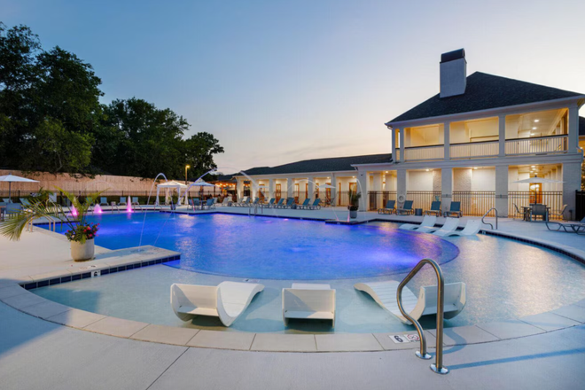 Reunion Township Apartments at 109 - Reunion Township Apartments at 109