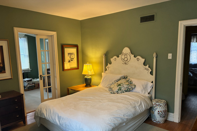 bedroom - 1 bedroom in private home for rent