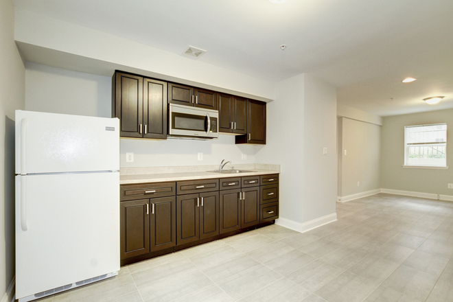Kitchen - Patuxent Ave. Apartment