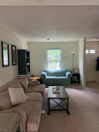 Living room - Room Available in Townhouse off South Main
