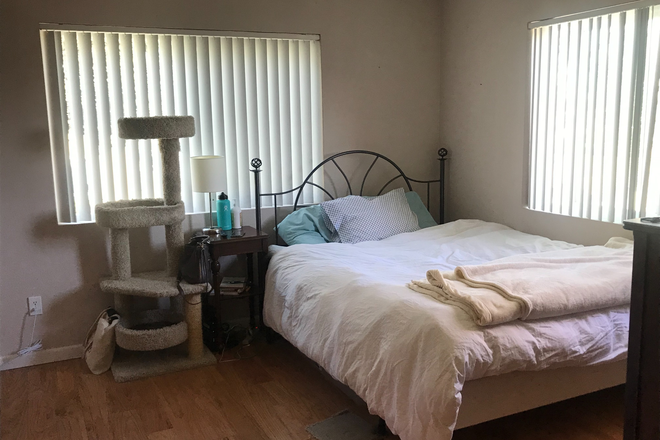 Bedroom - Spacious 2BR/2BA Apartment Near UCSD with Gym & Scenic Views