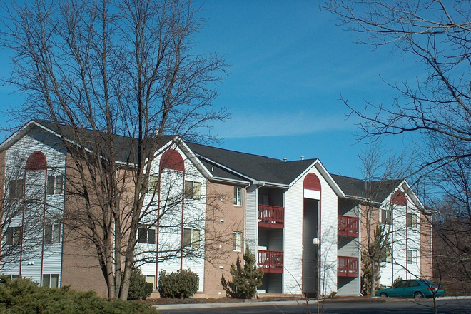  - 3 Bedroom, 2 Bath Condo