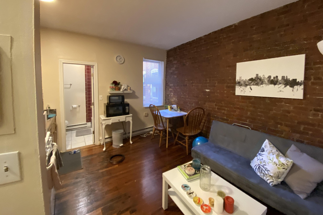 a - 1 bedroom Apartments