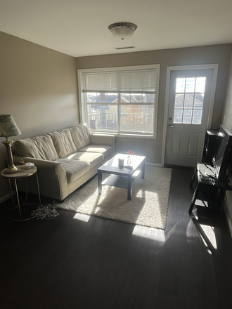 living room - The Quarters Mankato Apartments