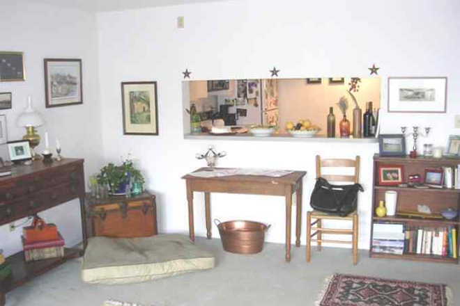 kitchen - 2bed, 2baths, great location! garage a/c, harvard law, design, pet ok NO fee Apartments