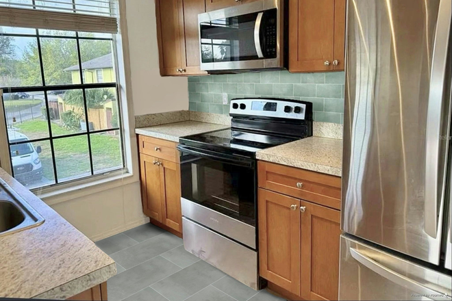 Kitchen - Fully Furnished Rooms for Rent in Newly Renovated Home!