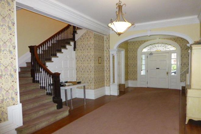 Entry lobby - 1BR apt-Nassau St-Princeton