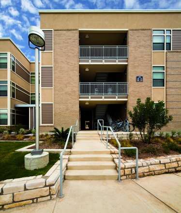 Outside Street View - Apartments close to campus (Zach)