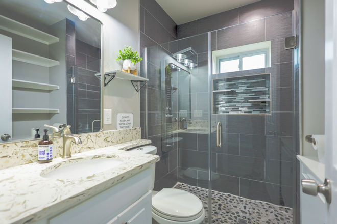 Modern Bath - Bedroom in Modern Designed Home Next Metro Station