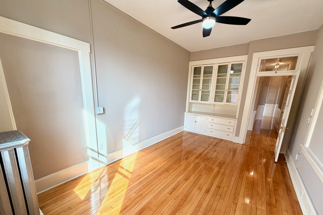Hardwood floors - Avail 7/1/26 Center of Amherst 4 Bedroom Apartments