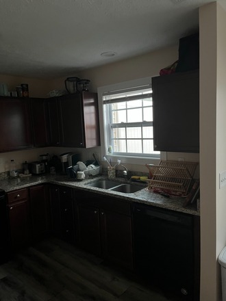 Kitchen 1 - 2 Bedrooms Available in 3 Bed/3.5 Bath Townhouse in Christiansburg