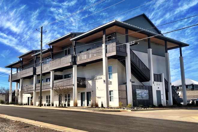  - St. Thomas Flats