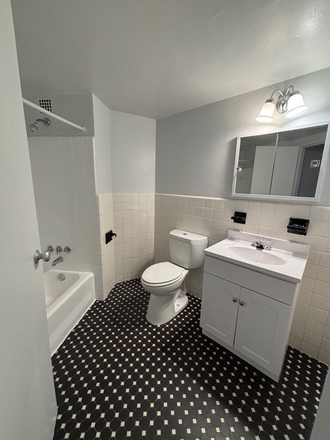 Bathroom - Foggy Bottom 2 bedroom apartment