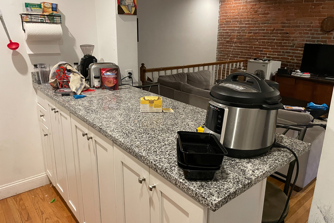 Call NOW for showings! 617-236-8600 - MASS AVE - *1/2 FEE* XL DUPLEX 5BR W/ LNDRY IN BLDNG, EXP BRICK, 2 BATHS, FIREPLACE AVAIL *9/1/2026* Apartments