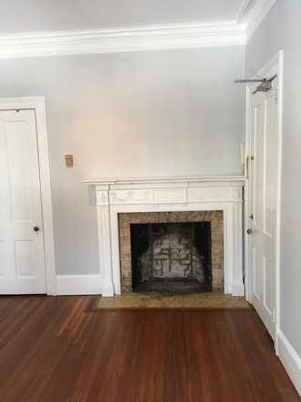Living Room - 1BR apt-Nassau St-Princeton