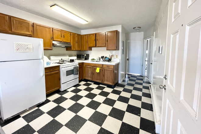 Kitchen - ROOM RENTAL - Walk to Northeastern! | Fully Applianced Kitchen | Open Concept Living