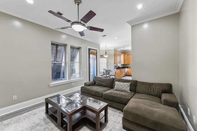 Den - Modern home near Freret St.