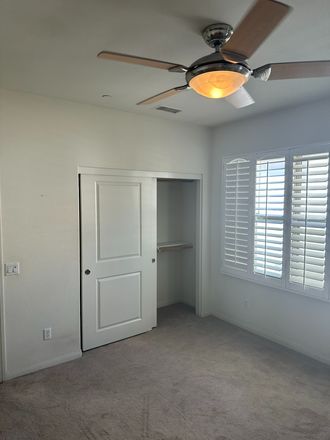 Bedroom - $1,700 / 1br - 140ft2 - Private Bedroom + Dedicated Bathroom in Irvine Townhouse (Irvine)