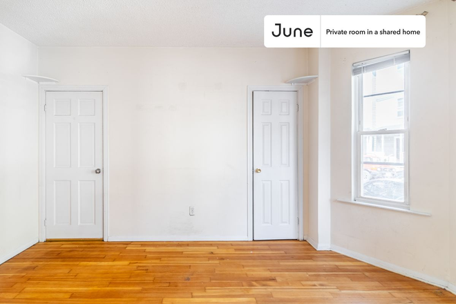 Photo - Private bedroom in 2 bed/1 bath Home