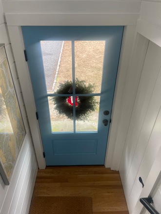 inside foyer - Matunuck Walk to beach! Apartments