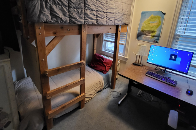 Bedrooom - Furnished room for PU affiliate-Madison St-Princeton House