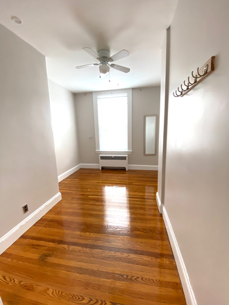 Bedroom - Spacious One Bedroom, One Bathroom - Full Living Room. Heat and Hot Water Included. Apartments