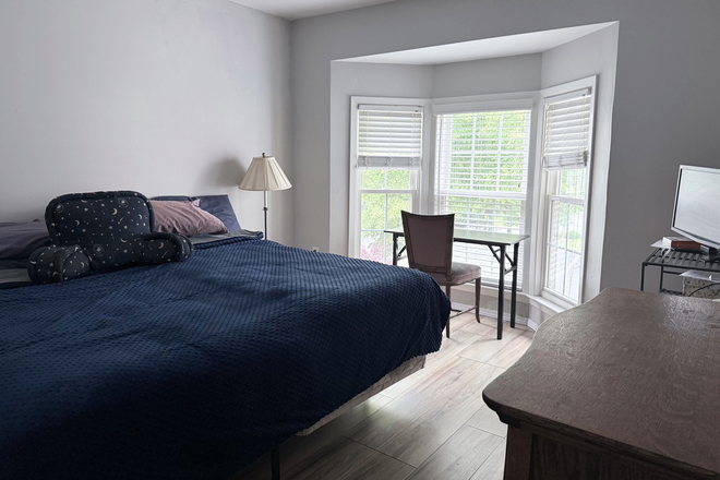 Bedroom 1 - Eagle Ridge Townhouse (Rooms available)