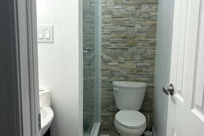 1st bathroom - 4 Bright,  Furnished Bdrms, 2Baths;  in a lovely quiet house, utilities and internet.