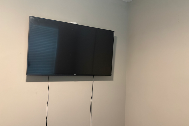 tv - Apartment with private room & restroom, great amenities, in unit dryer, and bus access!