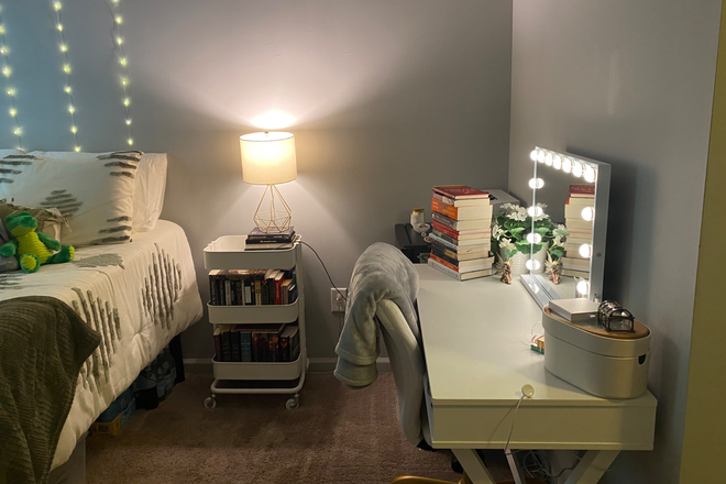 Bedroom - Bellamy Apartment, First Floor Private Bathroom