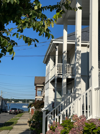 Walker’s paradise, steps from the beach! - Walker’s paradise!