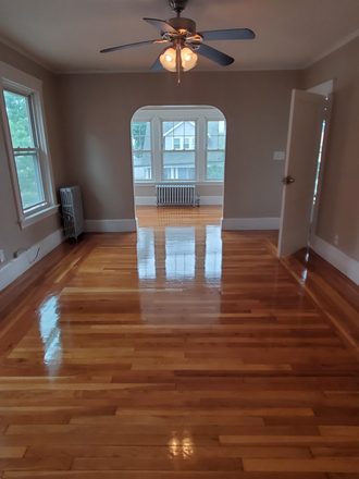 Living room - Beautifully Updated 3-Bedroom with Sunroom