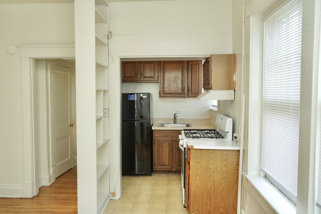 Kitchen - 1409 Grady Ave | Leasing For 2026-2027 Apartments