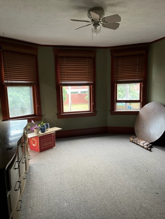 Bedroom 1 - CWRU 2 Bedroom Available 8/1