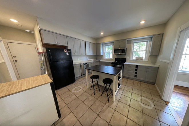 Call NOW for showings! 617-236-8550 - DURHAM ST - LRG & SUNNY FLOOR THRU 3BR/1BA AVAIL *9/1/2026* W/ LNDRY IN BLDNG, PRKNG, DECK, EIK, DW Apartments