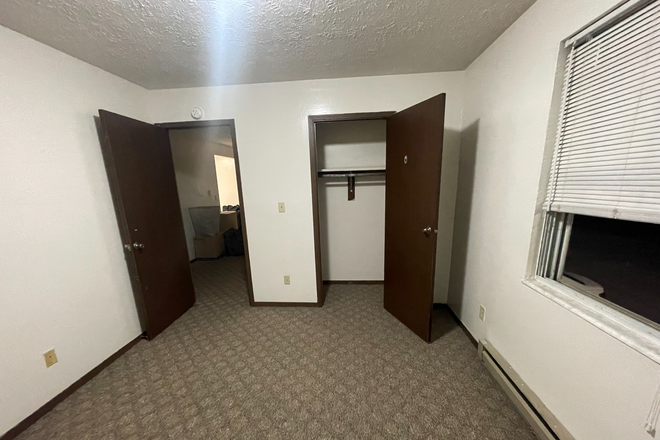 Bedroom - Granite Management/Female only Apartments