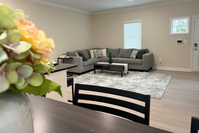 Living Area - Charlton Farms House