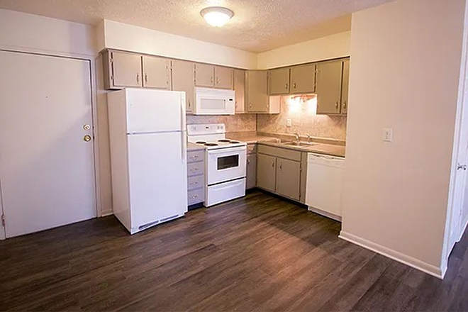 Kitchen (unfurnished) - 136 Andrew Place Apartments