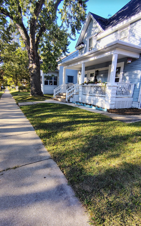 3 blocks from riverpath to Notre Dame and also downtown South Bend - Riverwalk Studio - 2 Bedroom option