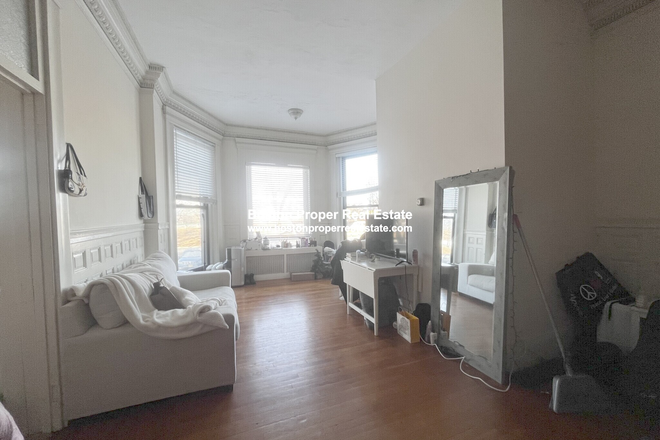 a - Riverviews!!! NO FEE Apartments