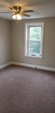 Bedroom 3 - 3958 Pine Street House