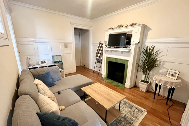 living - NO BROKER FEE! 3 BED WITH HEAT AND HOT WATER INCLUDED! 9/1/26! Apartments