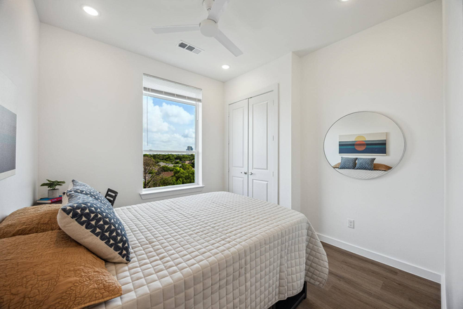 Bedroom - 4B4B Summer Sublease at Nest on Sunset Apartments!